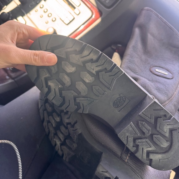 Pajar Mirabel Genuine Canadian Shearling lined boots size 7.5  Some scruff marks - Picture 4 of 10